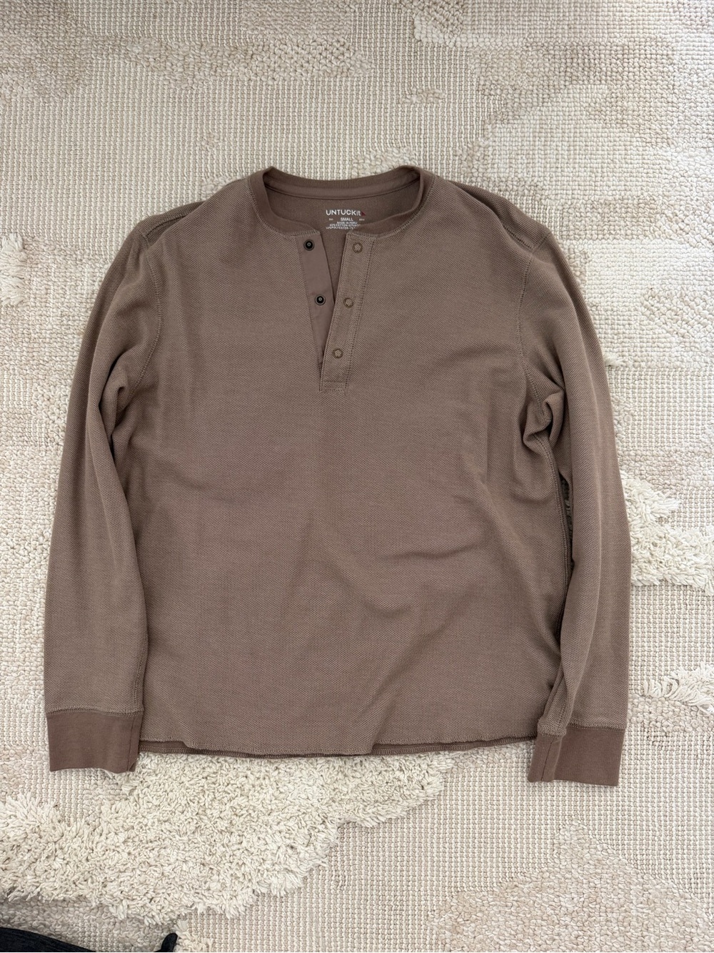 UNTUCKit Men's Taupe Long-Sleeve Henley